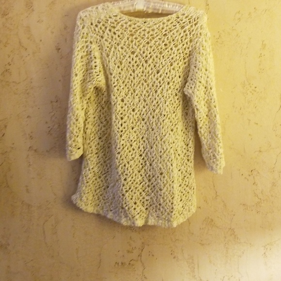 Sweater - Picture 3 of 4